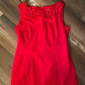 Festive little red dress - sleeveless, ruffle round neck collar -  8 /flattering